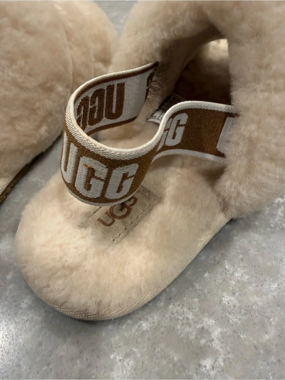 UGG Fluff Yeah Toddler Sheepskin Slingback Slippers Cream Size 12